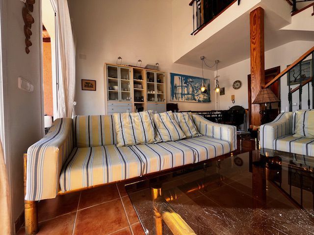 Foto 8ea711d8-a0bc-4c8b-94ae-c7a42188e59a. Casa adossada a loteria a Altea hills Altea