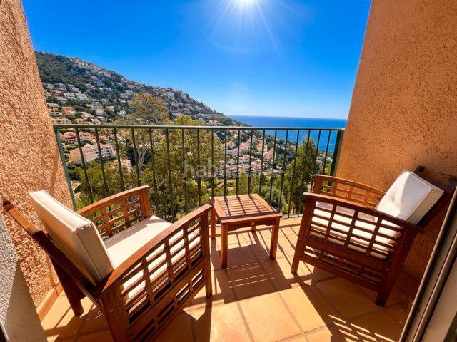 Foto c9e5f0a5-209a-47b3-98c6-7b04560b1c0d. Casa adossada a loteria a Altea hills Altea