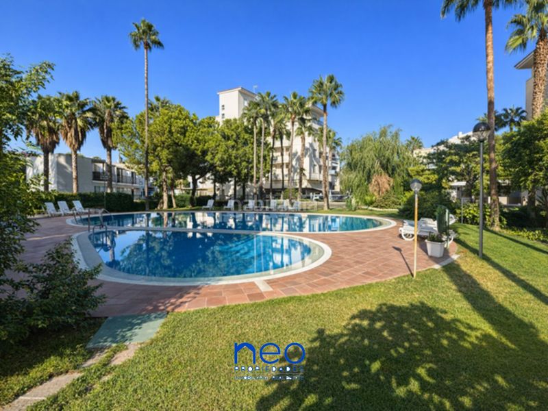 Foto e6ba6562-d4fd-4a2b-9128-9c839c88617b. Apartment in avenida de el albir 67 in L´Albir Alfàs del Pi (l´)