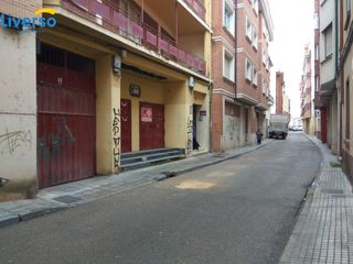Aparcament cotxe a Santa Catalina - Ferial. Oportunidad única! se venden 3 plazas de garaje en pleno centro