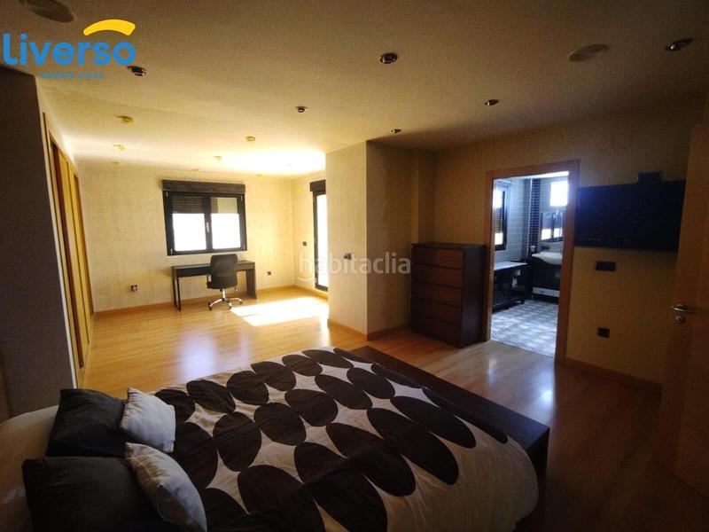 Foto 0579d372-5ca2-47f4-aeda-523e3730b5d4. Casa con riscaldamento parcheggio in Villalbilla de Gumiel