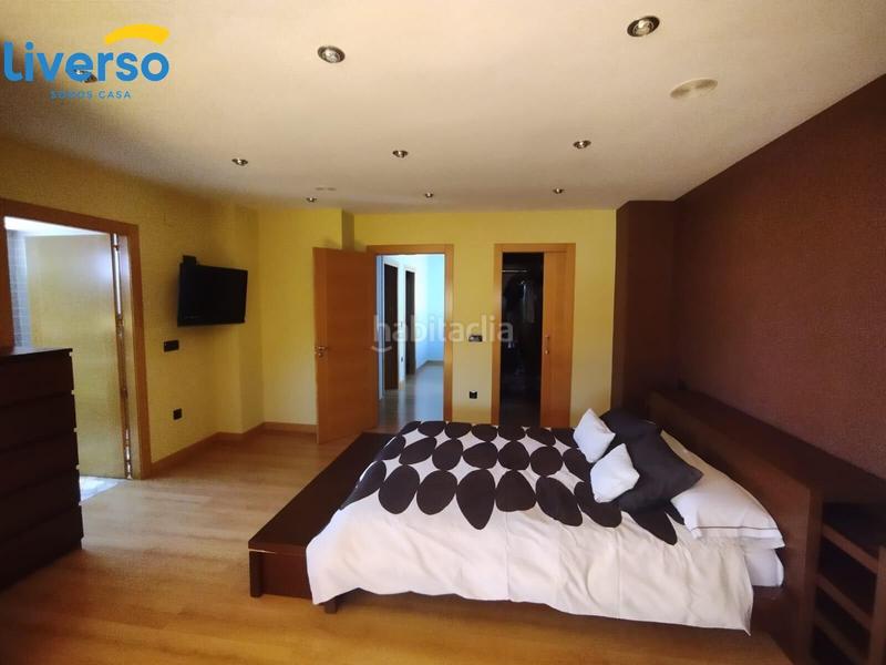 Foto 3714dc56-ea8d-44df-8648-ceea1b9a997b. Casa con riscaldamento parcheggio in Villalbilla de Gumiel