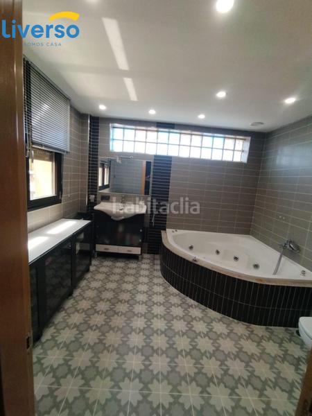 Foto 44212662-5f14-4b68-a094-97efd7f8f701. Casa con riscaldamento parcheggio in Villalbilla de Gumiel