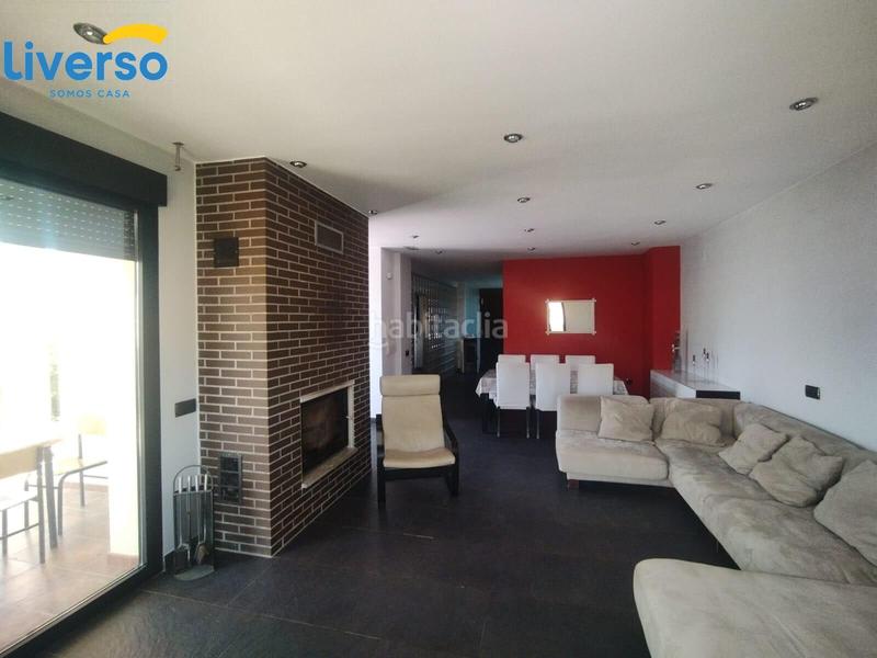 Foto eb3e73af-ef1a-4918-8b13-0a6b27d10f77. Casa con riscaldamento parcheggio in Villalbilla de Gumiel