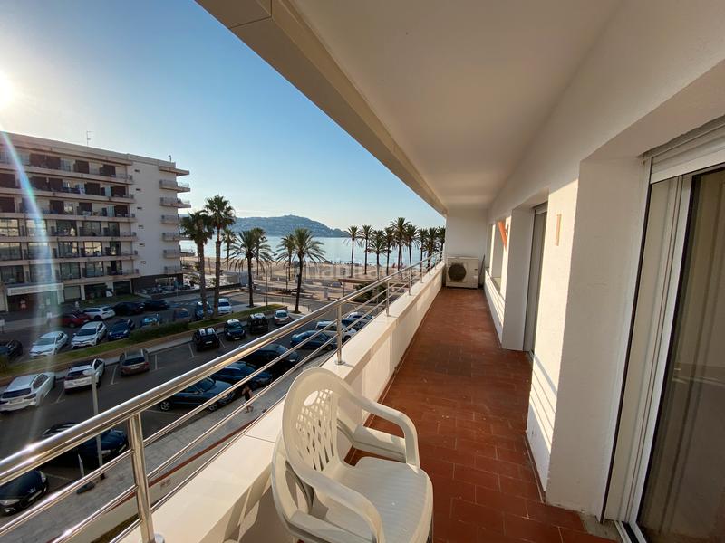 Foto 1d49ab97-28ed-462f-a294-30616cef69de. Apartamento magnífico apartamento renovado en primera linea de santa margarita, en Roses