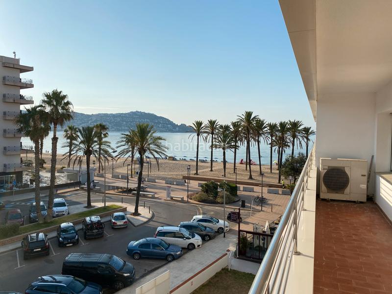 Foto 98d05730-5646-4f77-aab5-9212762b640d. Apartamento magnífico apartamento renovado en primera linea de santa margarita, en Roses