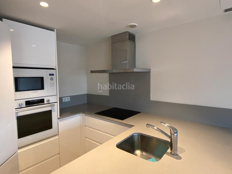 Foto a80a5bfd-9d4a-48ea-83de-9151771a2295. Apartamento magnífico apartamento renovado en primera linea de santa margarita, en Roses