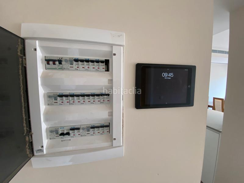 Foto ede76b2d-e0f2-4b64-92dd-08017deec51b. Apartamento magnífico apartamento renovado en primera linea de santa margarita, en Roses