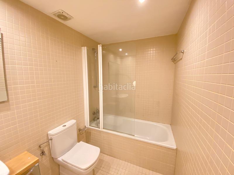 Foto 00af1f80-6da6-45fb-91f2-c52cad54070d. Apartamento  en zona residencial con piscina y parking. en Roses