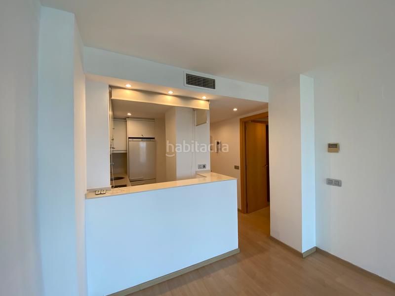 Foto 2e972eef-7b3f-432b-b989-fe15a277bb18. Apartamento  en zona residencial con piscina y parking. en Roses