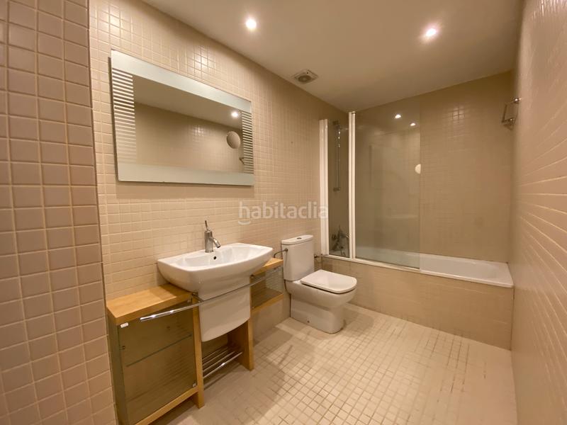 Foto 55a37f8a-f678-47fa-8c2c-5a2c61e00882. Apartamento  en zona residencial con piscina y parking. en Roses