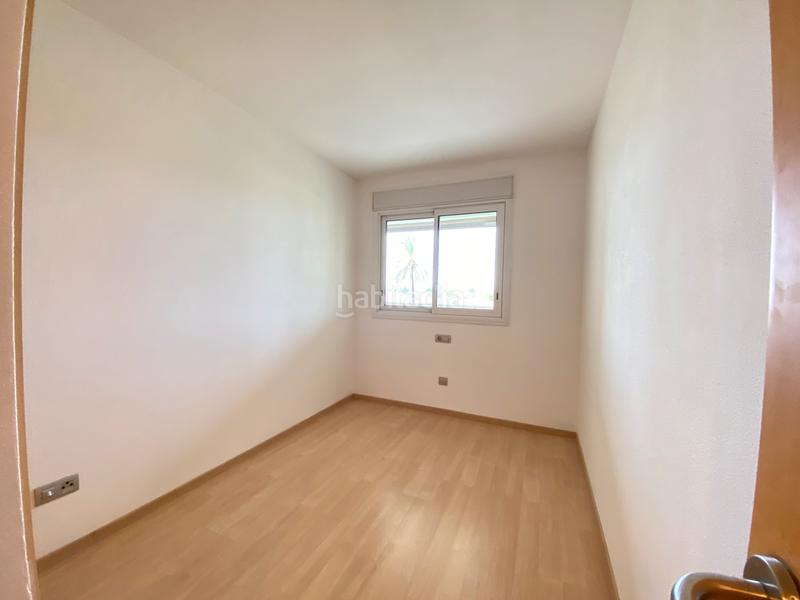 Foto 6ed6b123-ac1b-454b-a02a-62ec0e13ef8b. Apartamento  en zona residencial con piscina y parking. en Roses