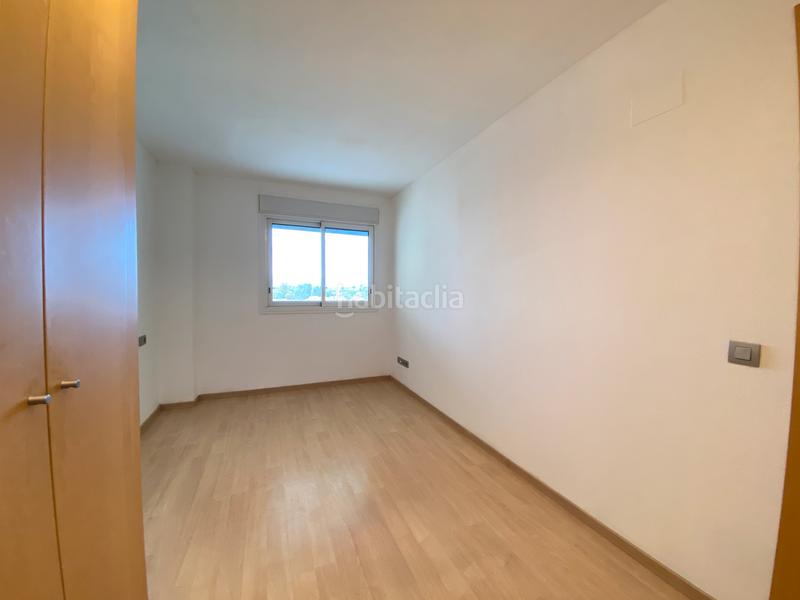 Foto c6fb2daa-6650-442d-b4fa-726804a3f8f8. Apartamento  en zona residencial con piscina y parking. en Roses