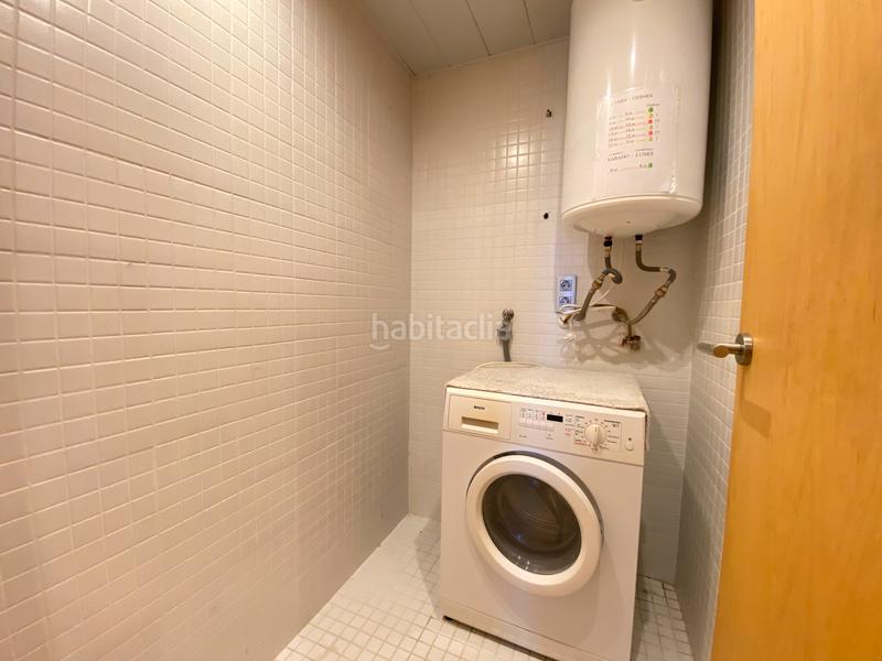 Foto d3a92dcf-5f56-492b-b52b-cc441f498fd0. Apartamento  en zona residencial con piscina y parking. en Roses