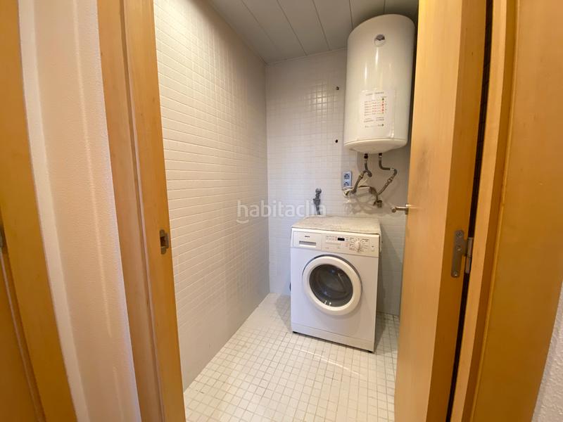 Foto fecc566b-b77f-4e5d-99d7-cd76f6e8515b. Apartamento  en zona residencial con piscina y parking. en Roses