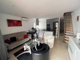 Apartamento  De miguel de cervantes,. Dúplex cerca de la playa reformado en santa margarita