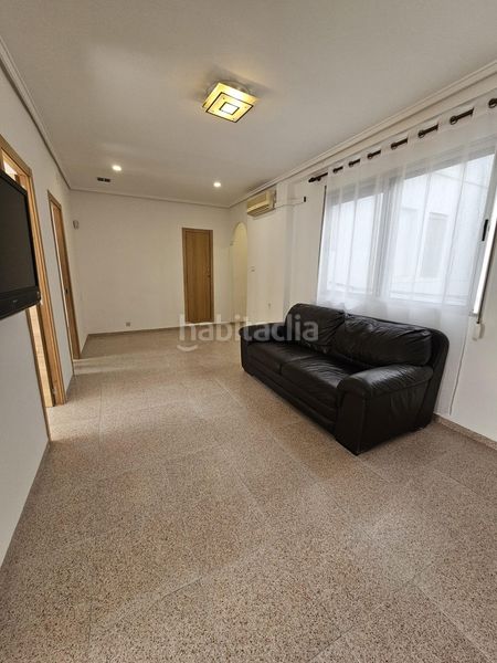 Piso en calle carrera fuente san luis excelente vivienda en avda. fuente de san luis zona en plena expansión presentamos esta magnífica vivienda situada en avenida fu en Valencia - Imagen 2