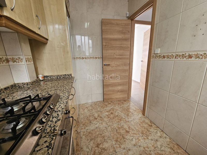 Piso en calle carrera fuente san luis excelente vivienda en avda. fuente de san luis zona en plena expansión presentamos esta magnífica vivienda situada en avenida fu en Valencia - Imagen 10