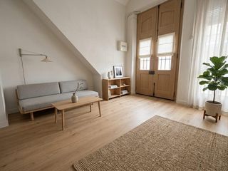 Semi detached house in Calle reina 48