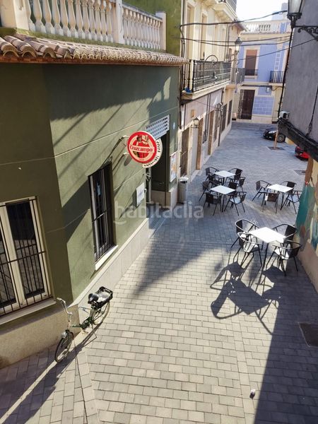 Foto cc2c885c-e81c-4d37-8561-9495441647d9. Pis a Polinyà de Xúquer