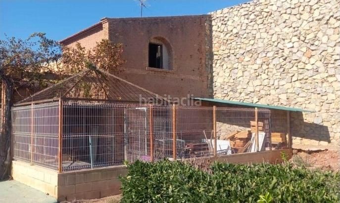 Foto b0dc87b3-13e6-4561-b575-4a1f3f236eea. Xalet amb aparcament piscina a Camí de Paterna-Lloma del Calderer Bétera