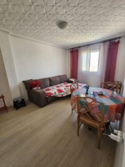 Pis  Avenida avenida constituci�n. Tu oportunidad de comprar vivienda en valencia ha llegado! piso