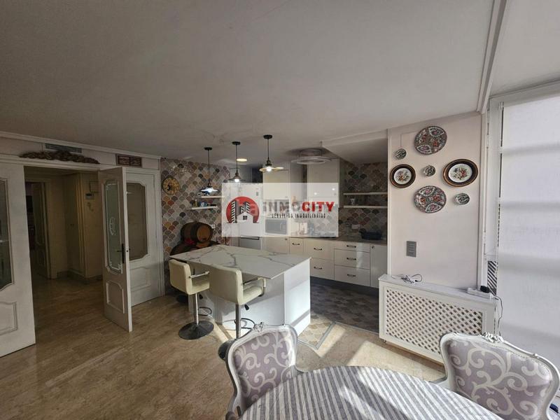 Foto 13aeb600-3bfd-444e-b8c8-8a162d60c85f. Piso en san jose calasanz 2 descubre el hogar de tus sueños en pleno corazón en Valencia