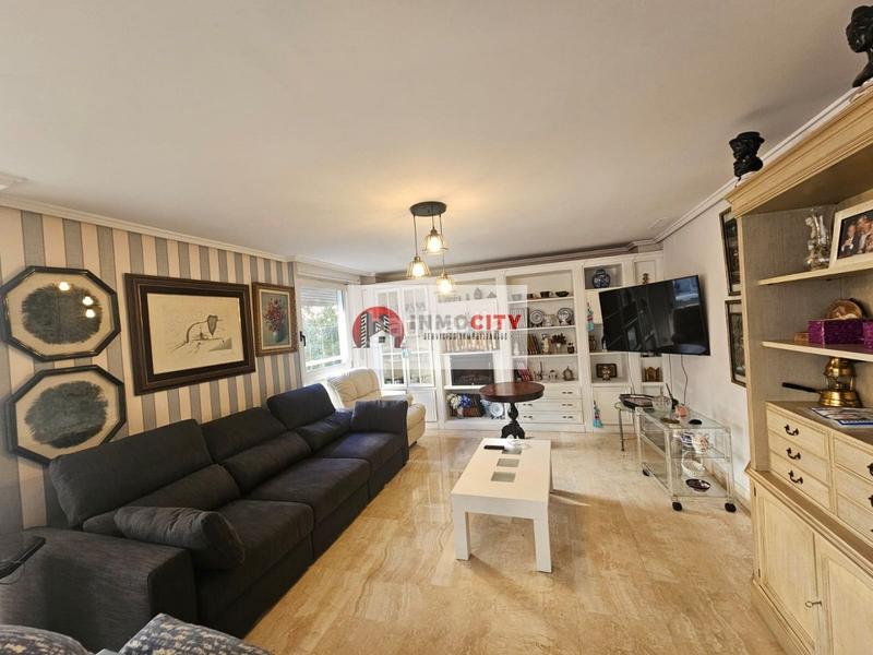 Foto 4b80f406-2e15-41da-8687-445d9c2c2b56. Piso en san jose calasanz 2 descubre el hogar de tus sueños en pleno corazón en Valencia