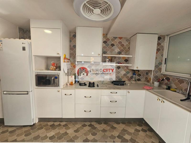 Foto f9a29786-d939-43fa-9abe-c96c27fbed75. Piso en san jose calasanz 2 descubre el hogar de tus sueños en pleno corazón en Valencia