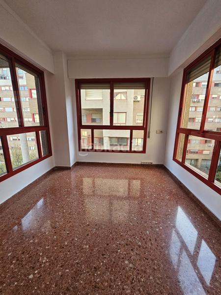 Foto cb4e950f-5b7c-465c-9841-92810ae42cb1. Miete etagenwohnung in brigadas internacionales 2 in Valencia