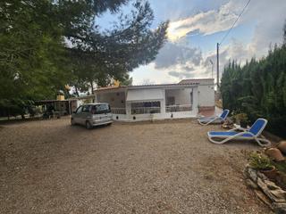 Maison à 19. Chalet en plena naturaleza en montroy, polígono 19   descubre es