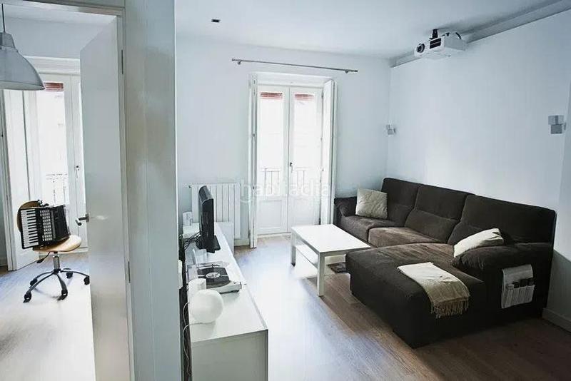 Foto 16f84b89-8ffe-4a45-ab69-542dec41415d. Appartement avec chauffage dans Russafa Valencia