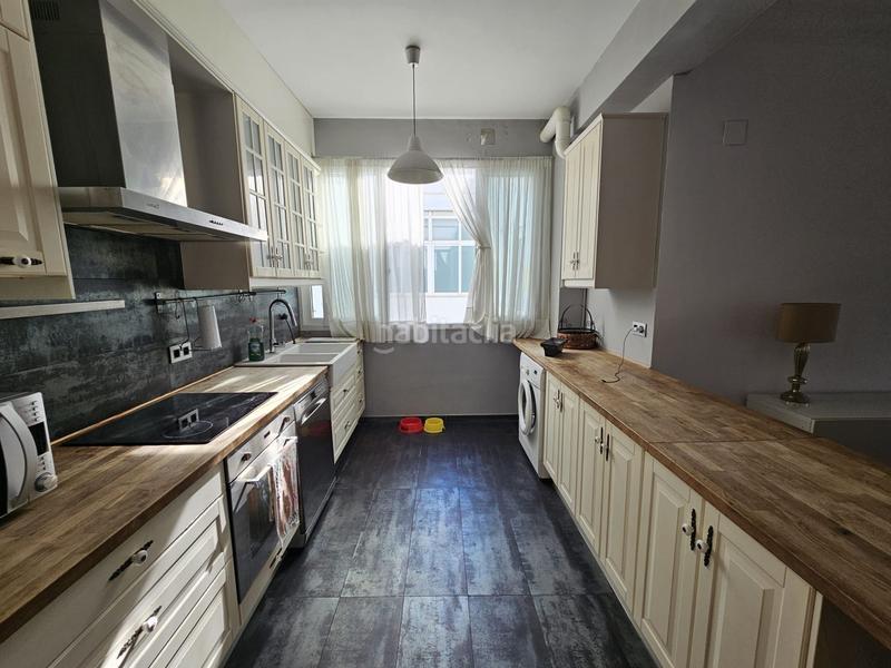 Foto 27af8d80-d849-40a9-a5f6-9bd0991c12fd. Location appartement dans la reina dans El Cabanyal-El Canyamelar Valencia