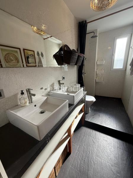 Foto 356e3110-bdd5-4ebf-9714-999814842862. Miete etagenwohnung in la reina in El Cabanyal-El Canyamelar Valencia