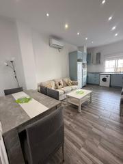 Miete Etagenwohnung in Nou Moles. Piso moderno y reformado en nou moles, junto al cauce del río