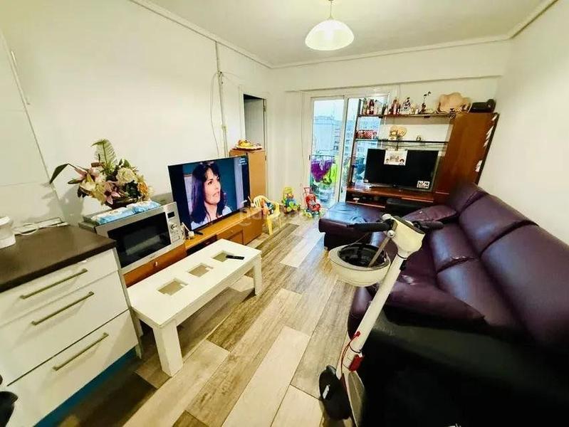 Foto a3e695bc-9e42-44f4-bbb7-8ea02ef9d295. Appartamento in picayo in Barrio Benicalap Valencia