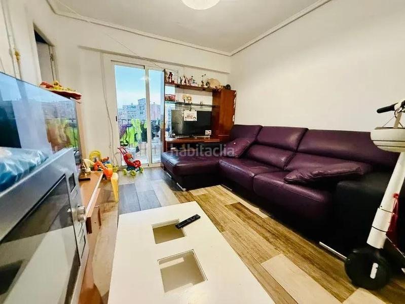 Foto b521481c-b9ed-4211-b4e7-0edec3b93479. Appartamento in picayo in Barrio Benicalap Valencia