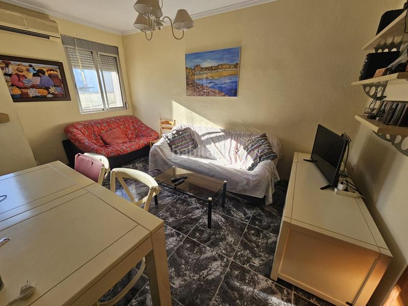 Foto ac1f4179-e2db-4b86-93e7-4fbe3e33b044. Pis a puerto rico a Russafa Valencia