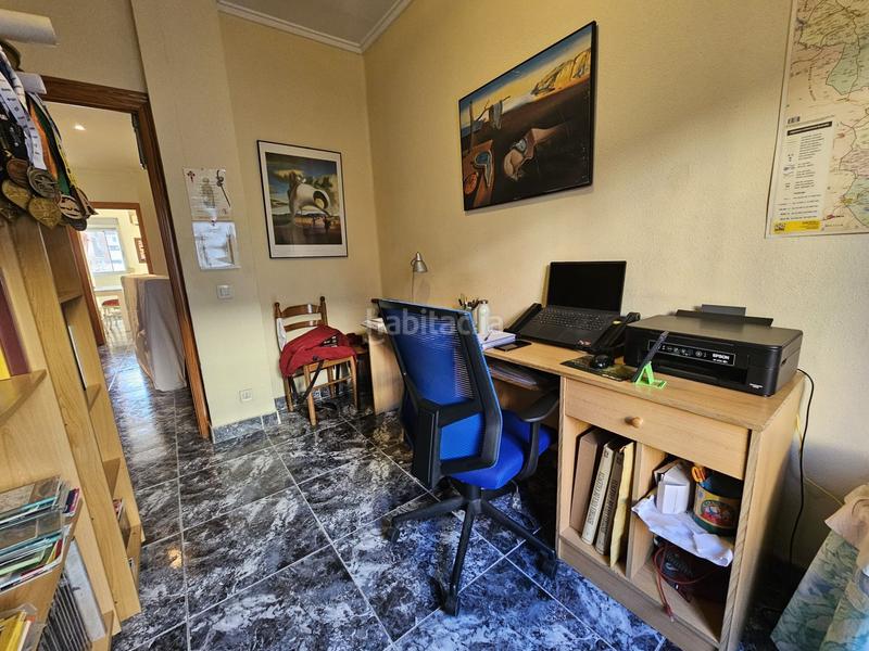 Foto c375ecc9-2e81-4ebe-a840-ce7cdc5cb291. Pis a puerto rico a Russafa Valencia