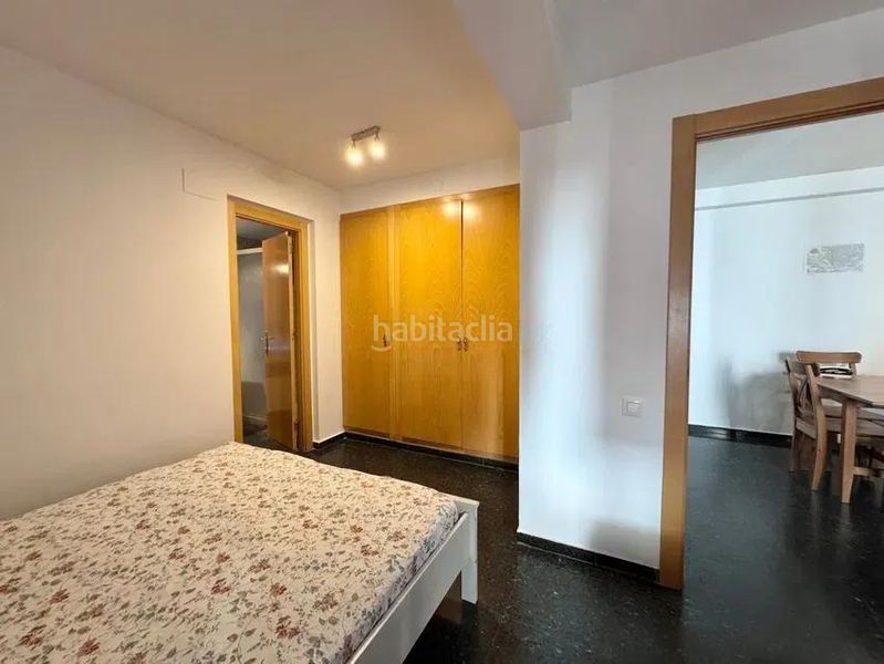 Foto 371e3dee-60e0-409b-b49a-e4aa5e1b3766. Pis a Mestalla Valencia