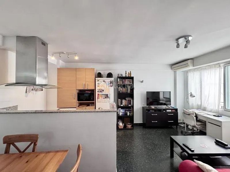 Foto 809d61ce-bc1d-4c88-bb2b-e6e7a980dcc5. Pis a Mestalla Valencia