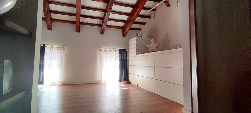 Foto 4c3b2a46-9fe5-4ca7-9c36-6a6501cac542. Casa adossada a El Cabanyal-El Canyamelar Valencia