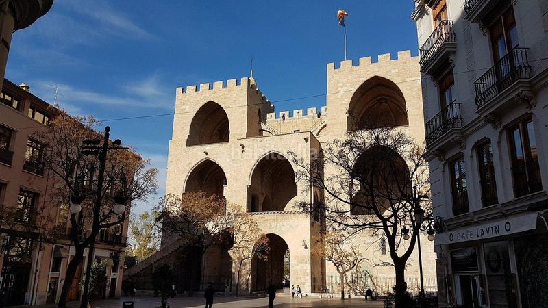 Foto 6bdc6764-bc8f-400f-a8d4-d632eca34d08. Pis a calle calle pinzón a El Carme Valencia