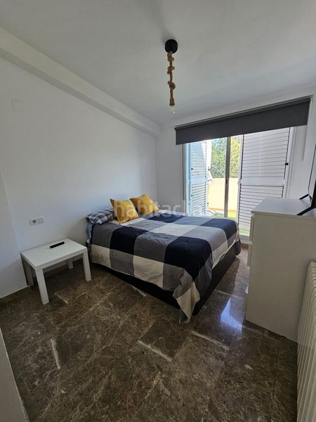 Foto a201b899-d71a-42cc-b729-938ba8624b93. Pis a plaza plaza cueta blanca a Torre en Conill-Cumbres de San Antonio Bétera