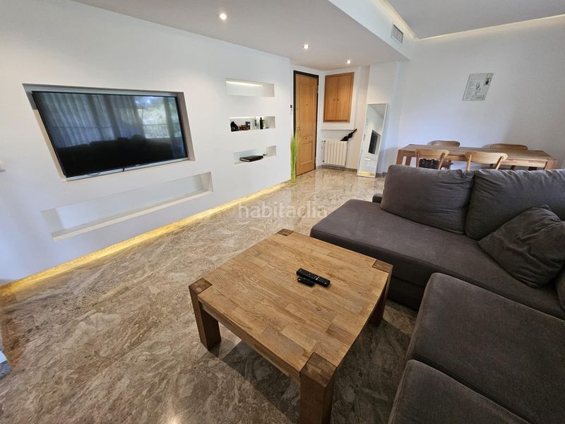 Foto a806b360-50f0-414e-9c89-a7b942de5929. Pis a plaza plaza cueta blanca a Torre en Conill-Cumbres de San Antonio Bétera