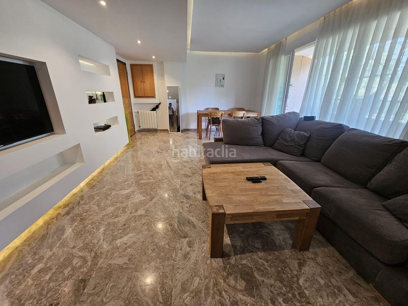 Foto c1f90227-0418-4d9a-8582-758e94011c2b. Pis a plaza plaza cueta blanca a Torre en Conill-Cumbres de San Antonio Bétera