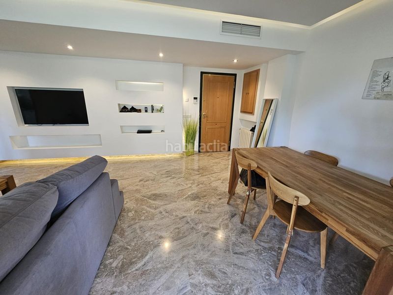 Foto db45c4f1-3eb5-4373-b5b0-2454b8663370. Pis a plaza plaza cueta blanca a Torre en Conill-Cumbres de San Antonio Bétera