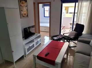 Appartamento in Calle bonavista 12. Tu casa frente al mar, tu sitio favorito  piso con balcón y vist
