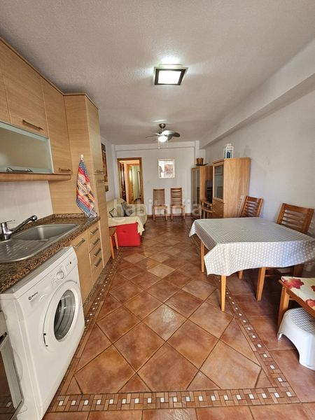 Foto 0eb92277-1dac-4c86-afcf-cadfe5a7a85d. Pis a paseo paseo golas a El Perellonet Valencia