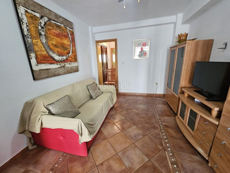 Foto 40d2c915-f7d3-4224-a19c-bdd5bb08d815. Pis a paseo paseo golas a El Perellonet Valencia